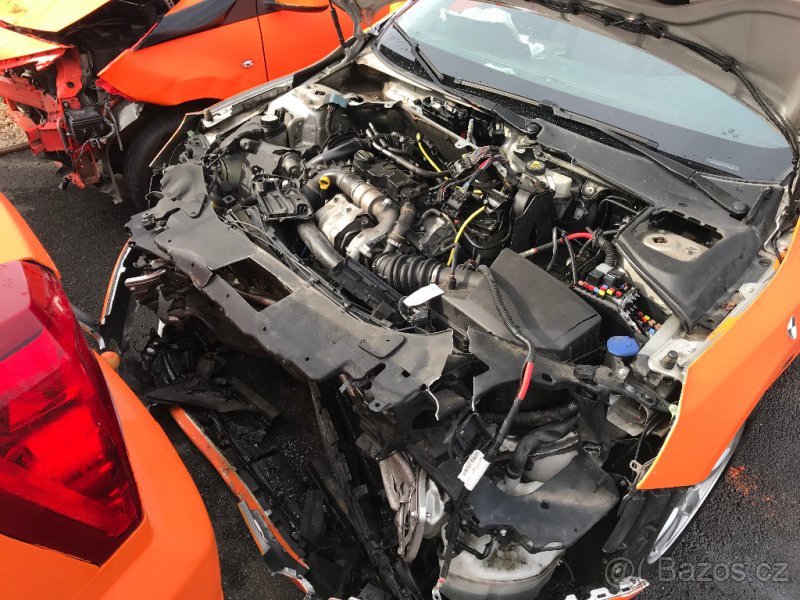 VOLVO V60 1,6 DRIVe 84kW 2012 6kvalt - díly - 6