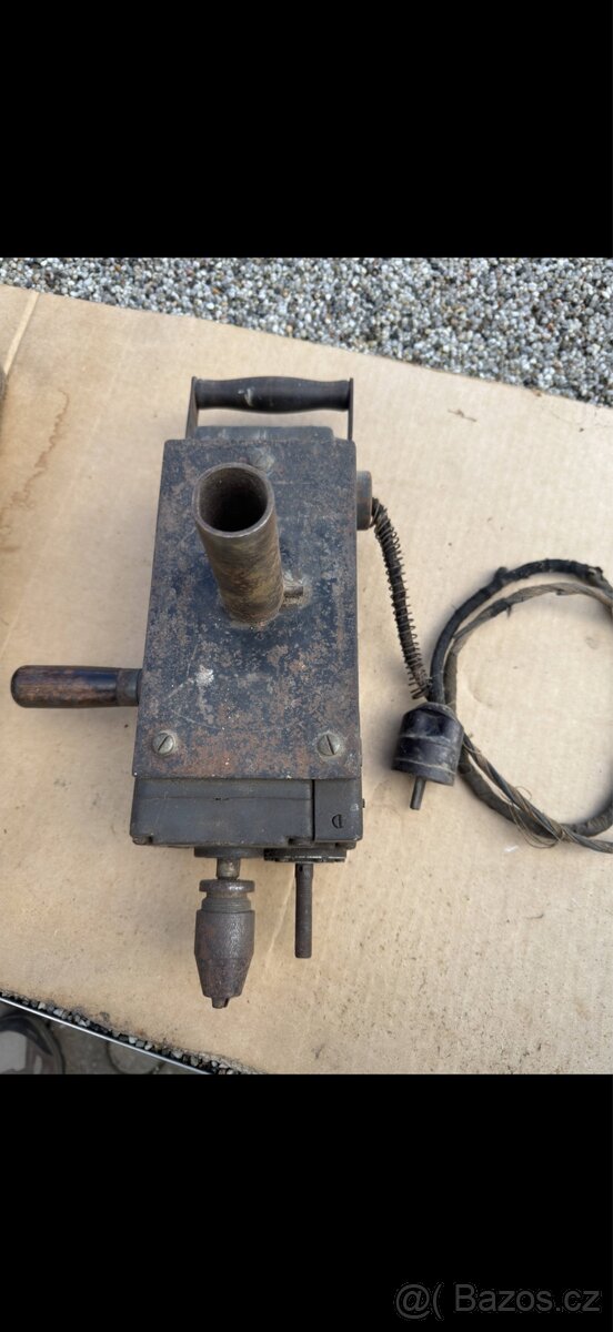 Stará stolní vrtačka - 6