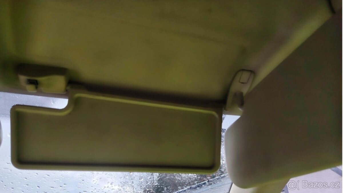 prodám béžové dvojité stínítka do Škody Octavie 2 - 6