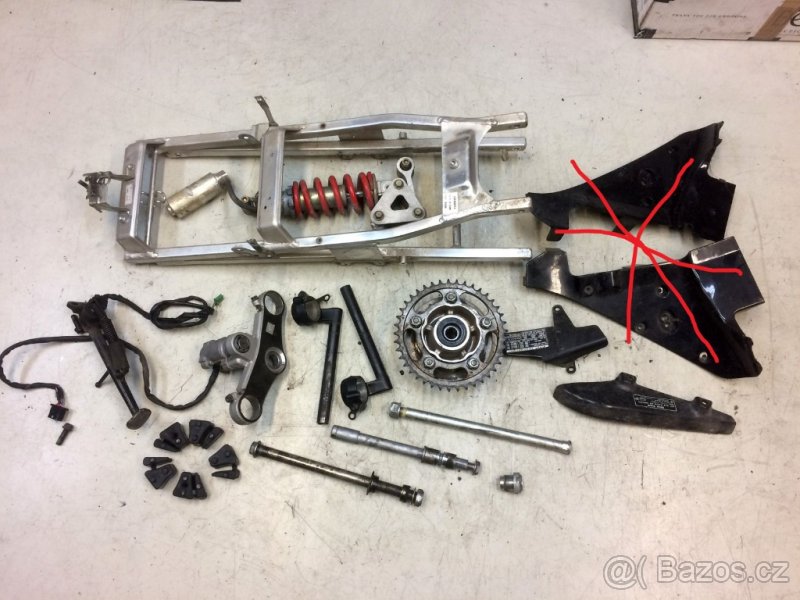 Honda CBR900 RR SC33 1998-1999 - 6