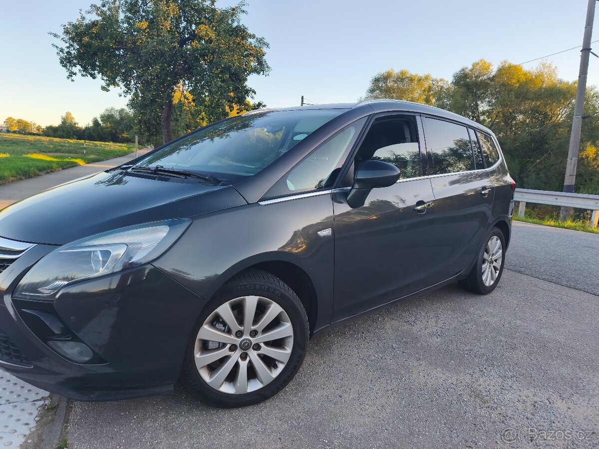 Opel Zafira - 6