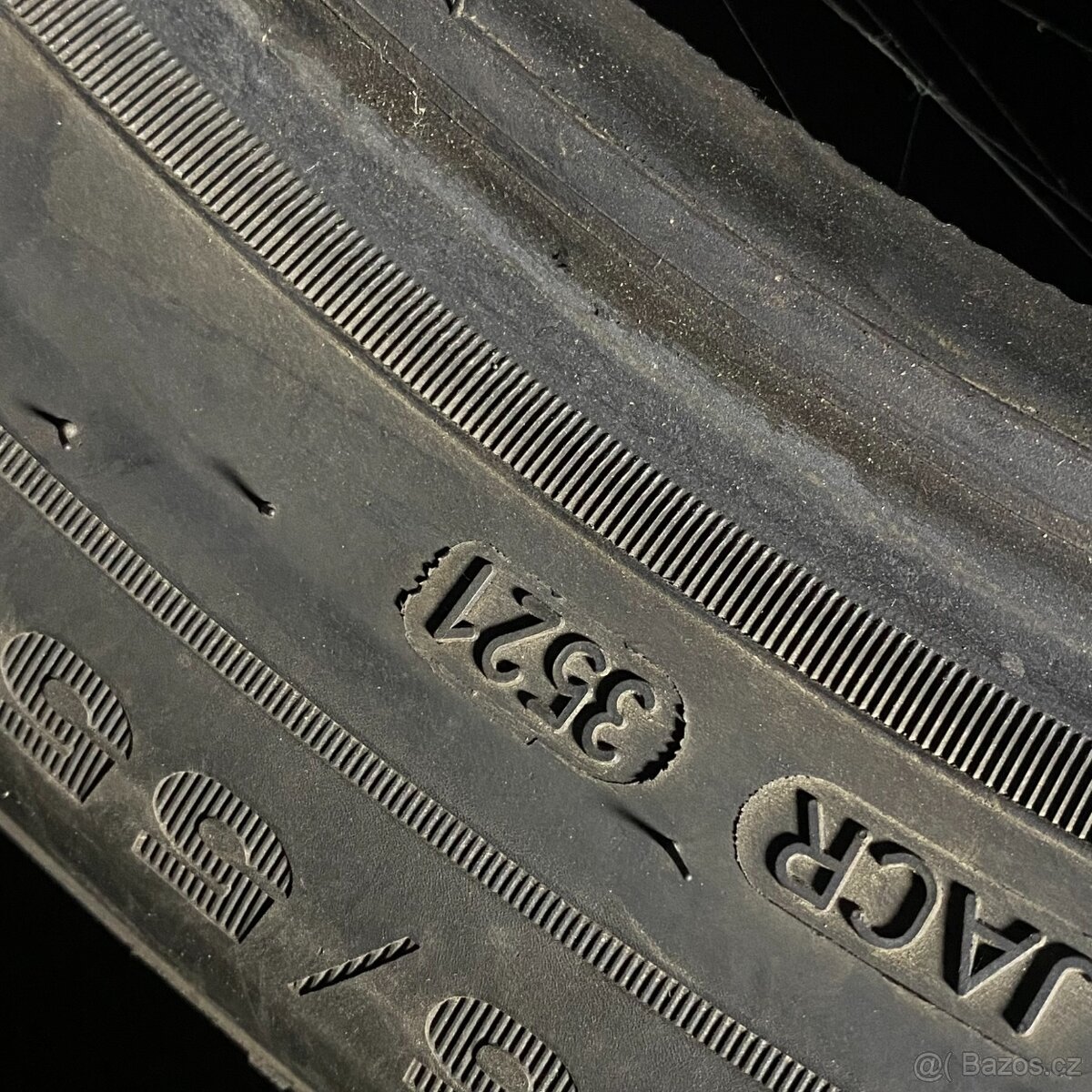 Zimní pneu 205/55 R17 98V Dunlop 5mm - 6