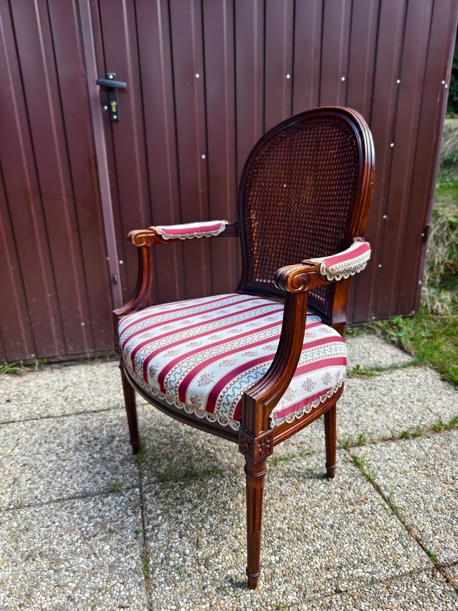 Krásné Starožitné křeslo s výpletem - 6