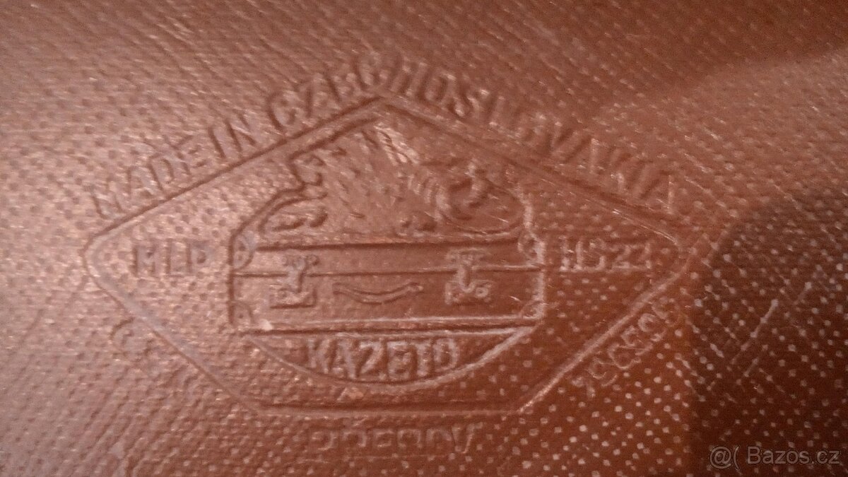 Kufry Kazeto Přerov - velké, starší, dobrý stav - 2 kusy - 6