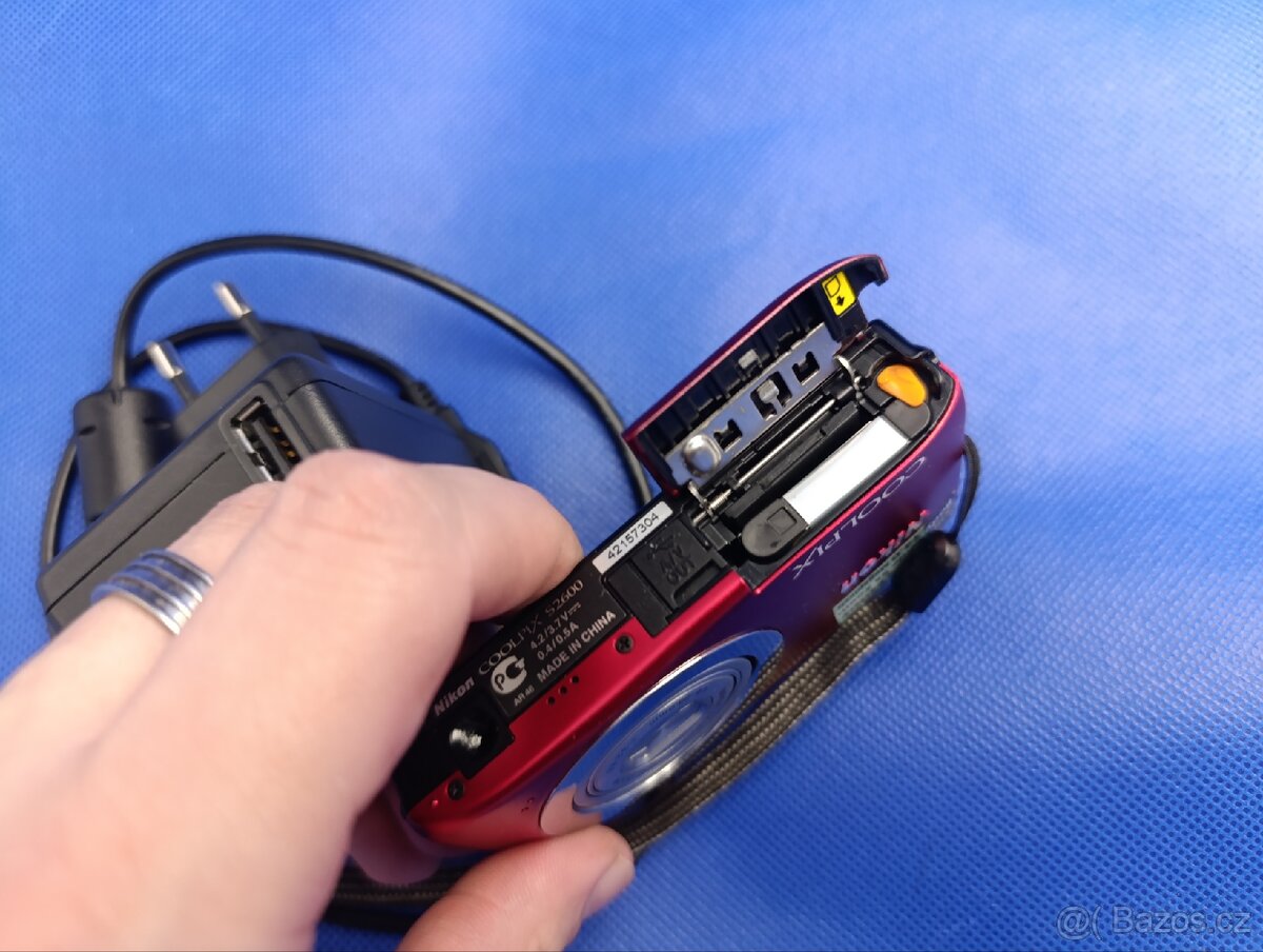 Fotoaparát Nikon Coolpix S2600 Red - 6