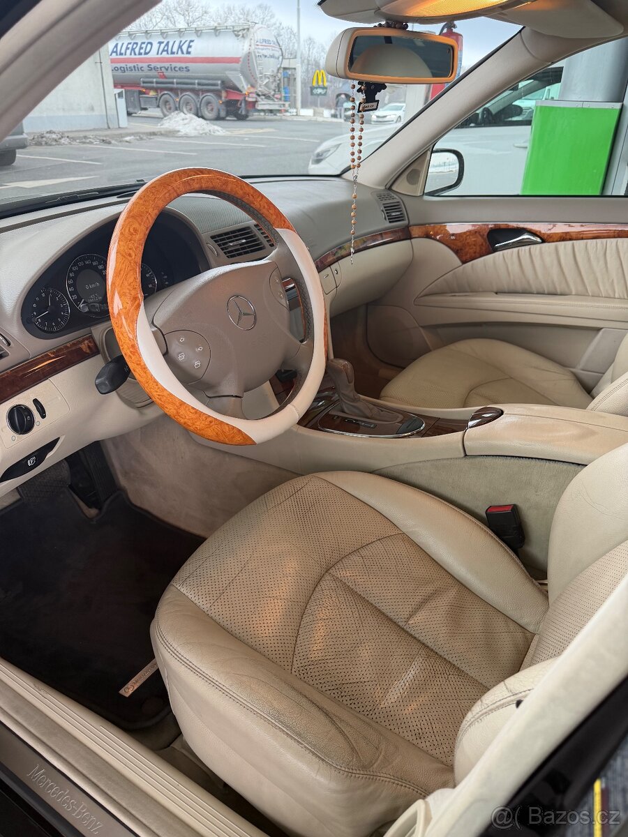 Mercedes benz E 280 - 6