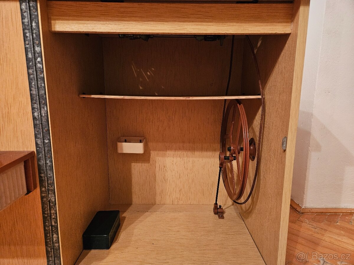 Šicí stroje Lada 236 - 6