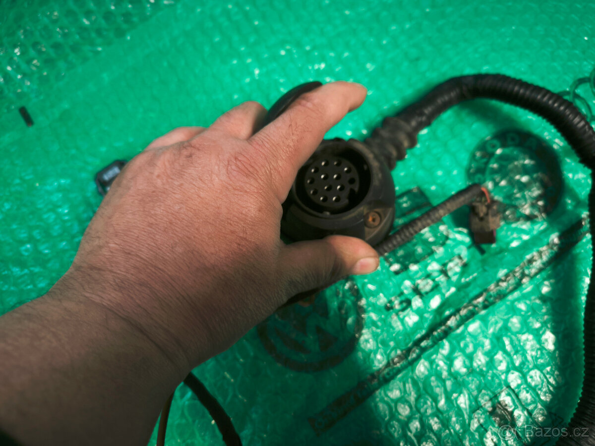 VW Caddy 2014-2021 typ 2K5 el. sada tažné a PDC-TOP - 6