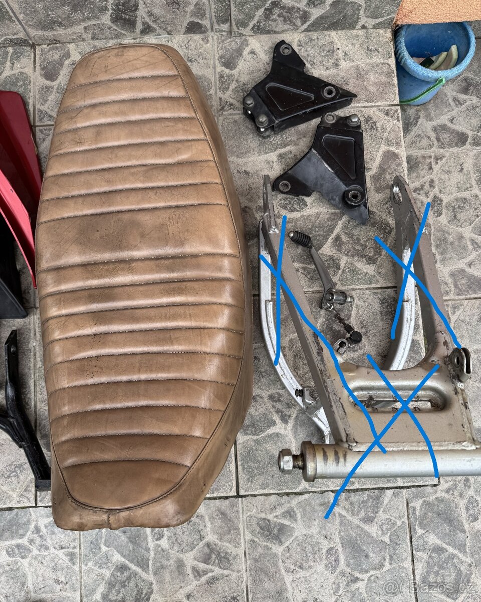 Yamaha XS 400 12 E - díly - 6