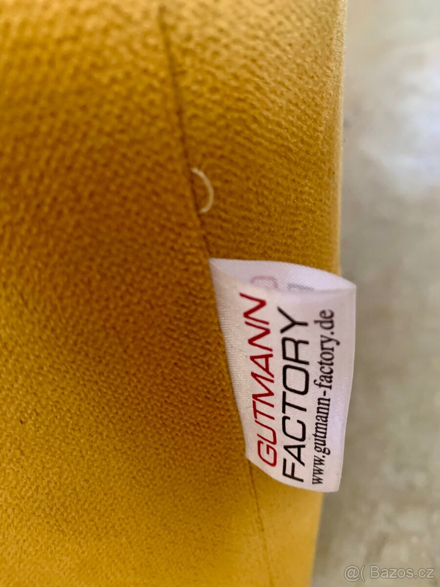 Jedno křeslo s kamínky - 6