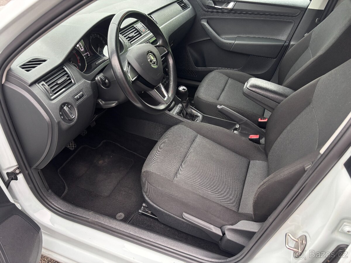 Škoda Rapid Spaceback 2019 - 6