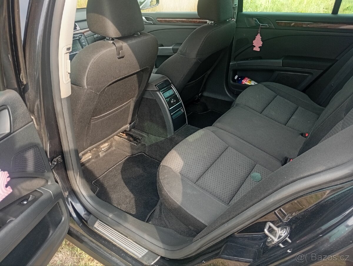 Škoda Superb 2.0tdi 125 kW,manuál - 6