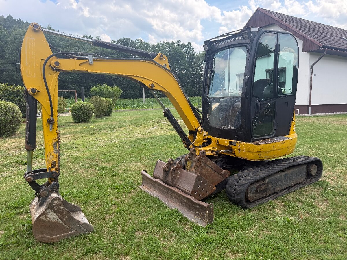 Minibagr JCB 8030 zts - 6