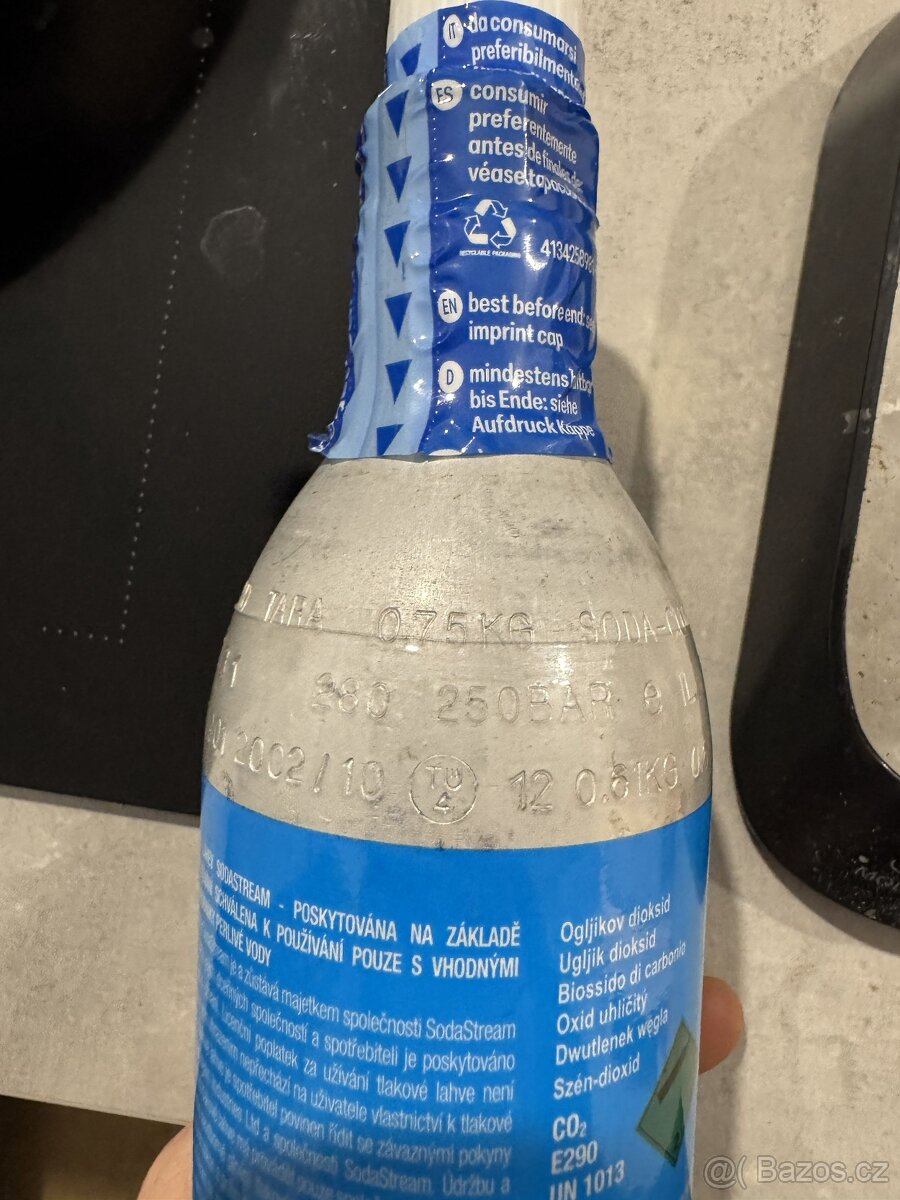 SodaStream Jet + plná bombička (+ lahve) - 6