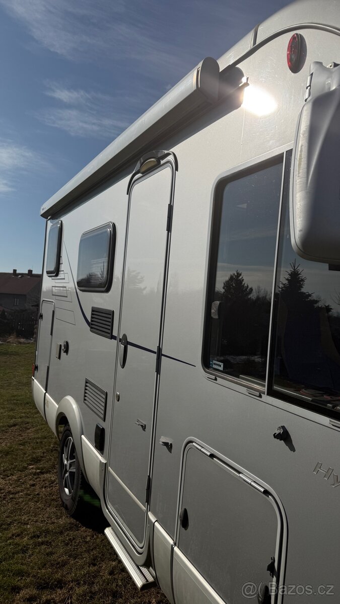 Obytné auto HYMER - 6