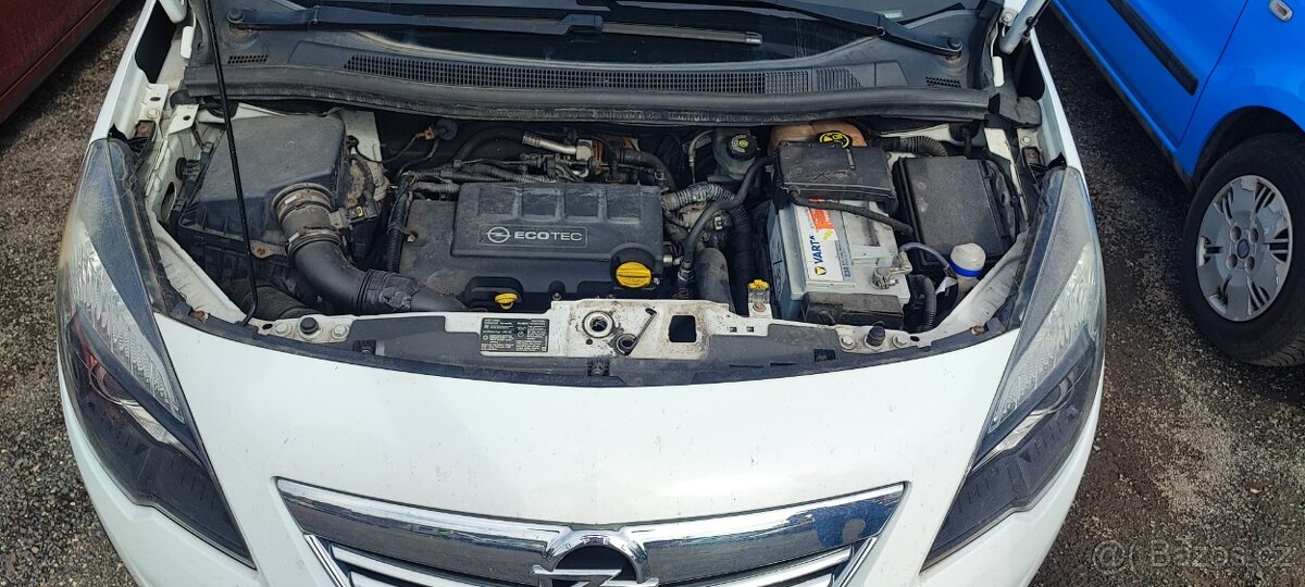 Opel Meriva B 1.4 - 6