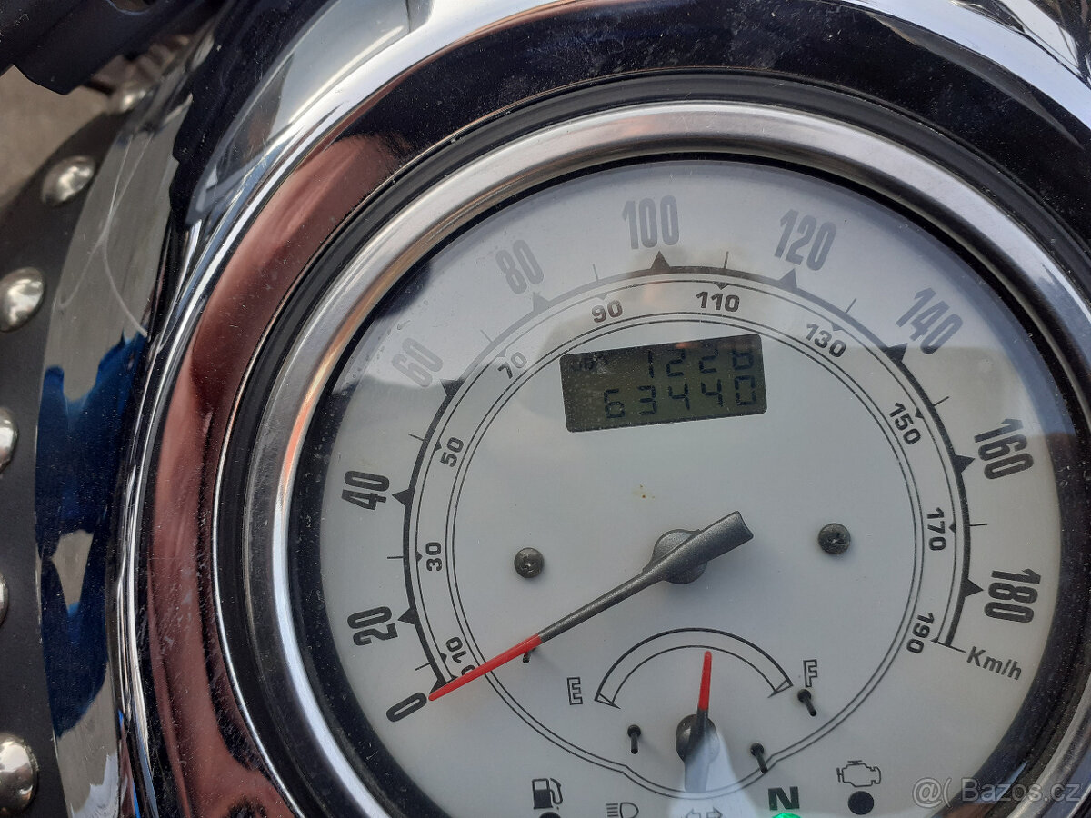 YAMAHA WILDSTAR 1600 - 6