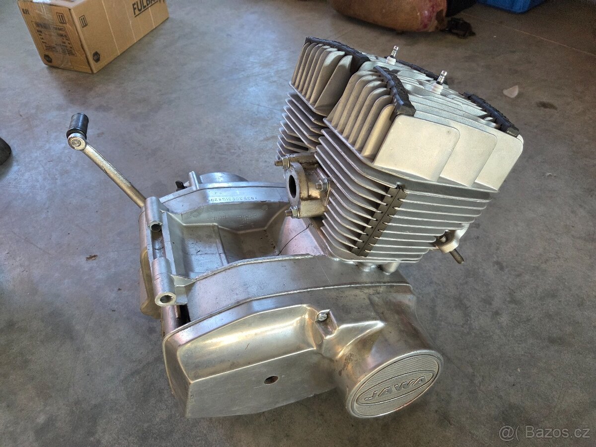 Motor Jawa 350 typ 638 po generálce - 6