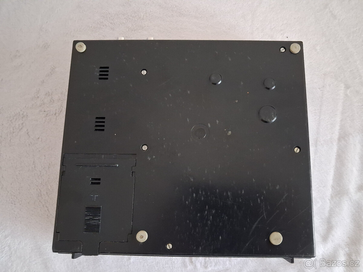 Kazetový magnetofón Tesla A3. - 6