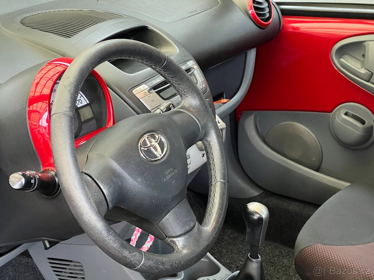 Toyota Aygo, 1.0i, ISOFIX - 6