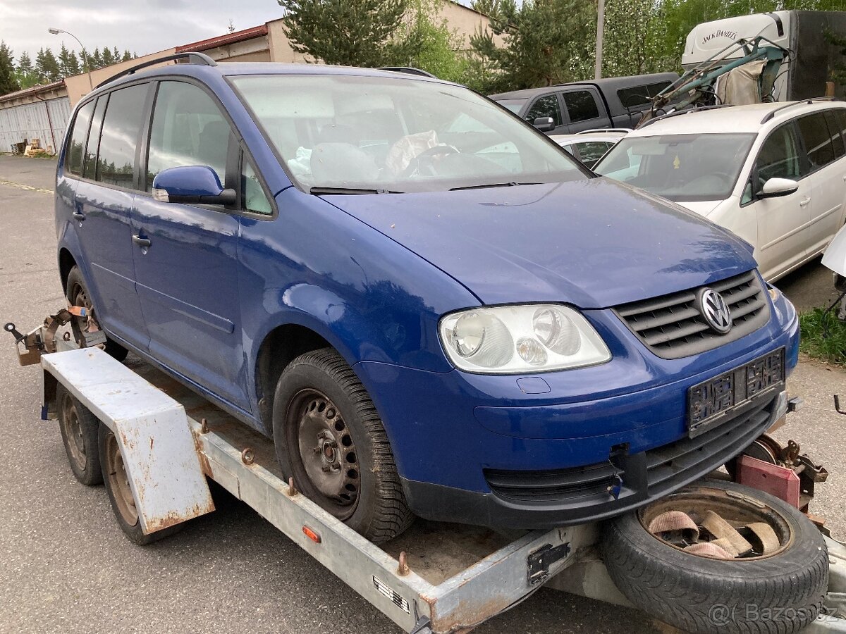 Díly Touran 1,9tdi 77kw - 6