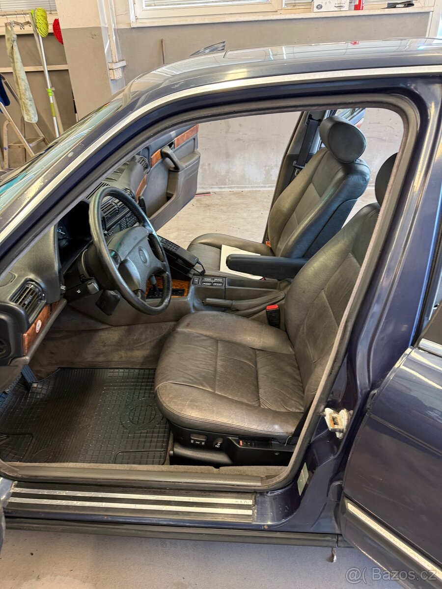 BMW E32 750 iL V12 - 6