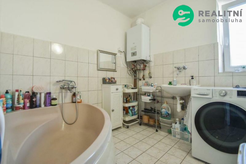 Víceúčelový dům s byty u Olomouce Velká Bystřice - 6