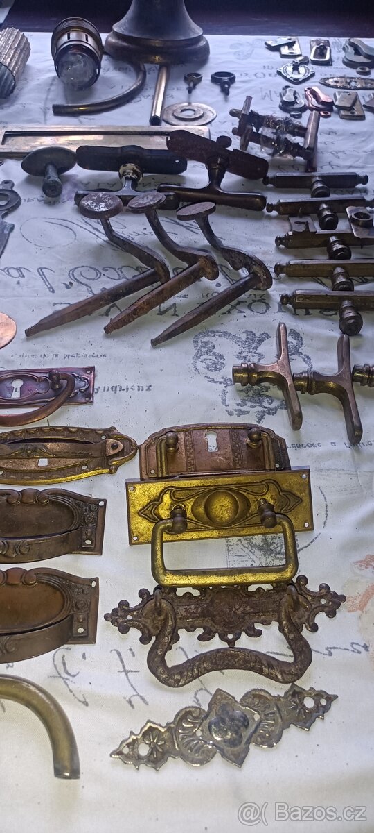 Staré kování - různé. - 6