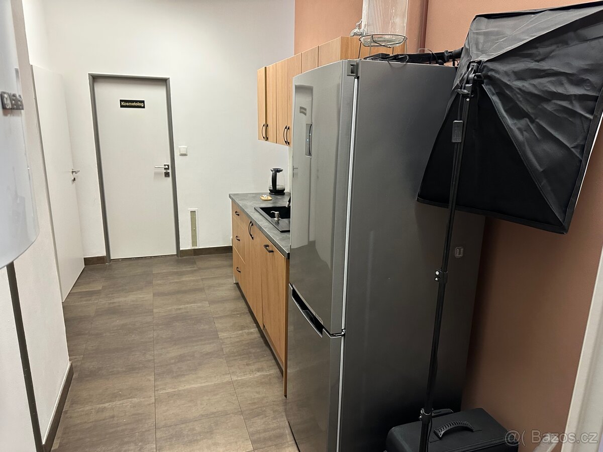 Promajem kadeřnického křesla - 6