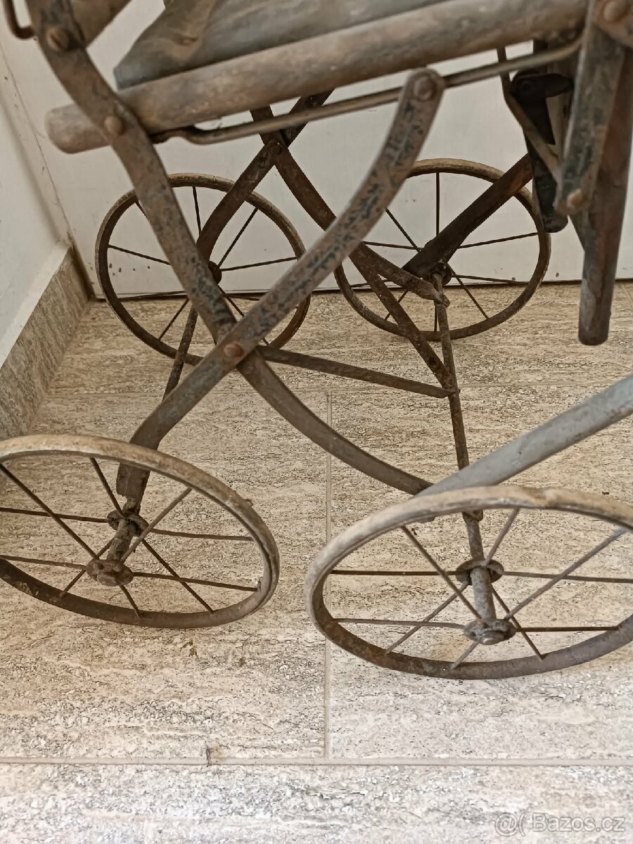 Retro kočárek - 6