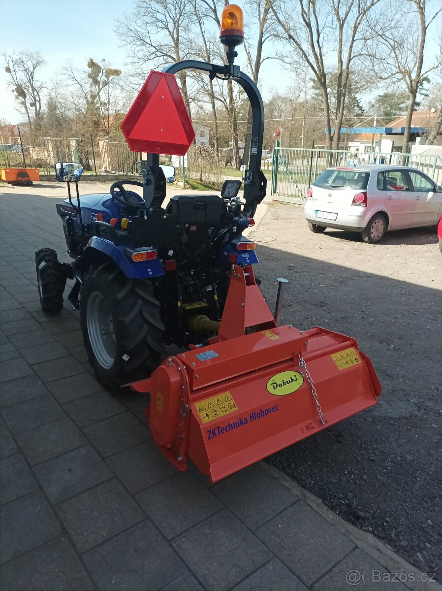 Malotraktor Farmtrac 26 4WD radiálky - 6