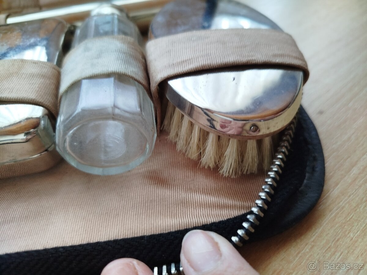 Starožitná kosmetická sada - 6