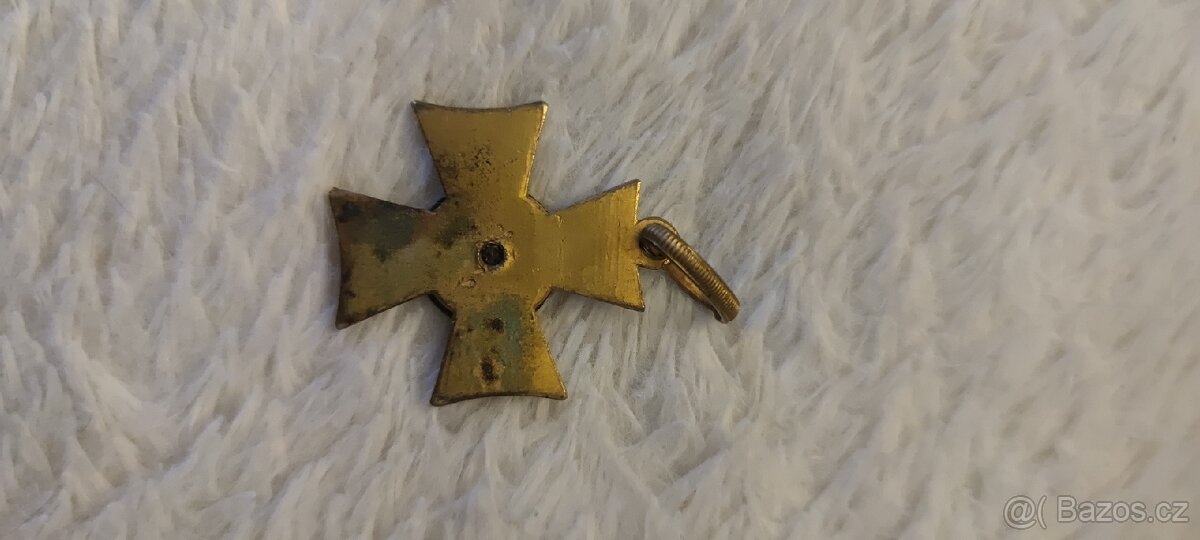 Medaile, vyznamenání. - 6