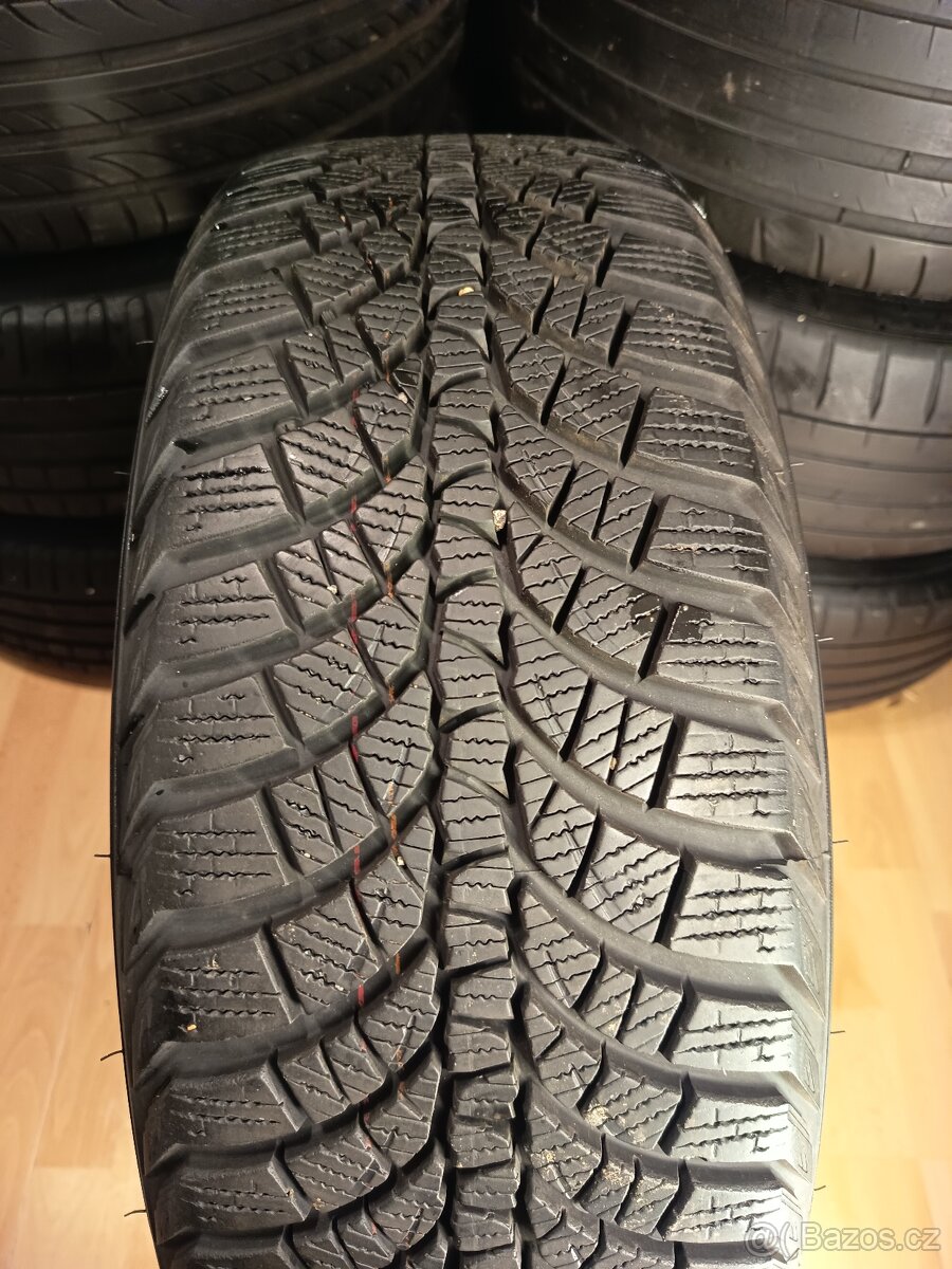 Alu kola Hyundai kona -215/55R17 - 5x114.3R17 - 6