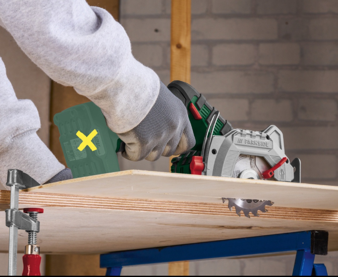 PARKSIDE® Aku ruční okružní pila PHKSA 12 - 6