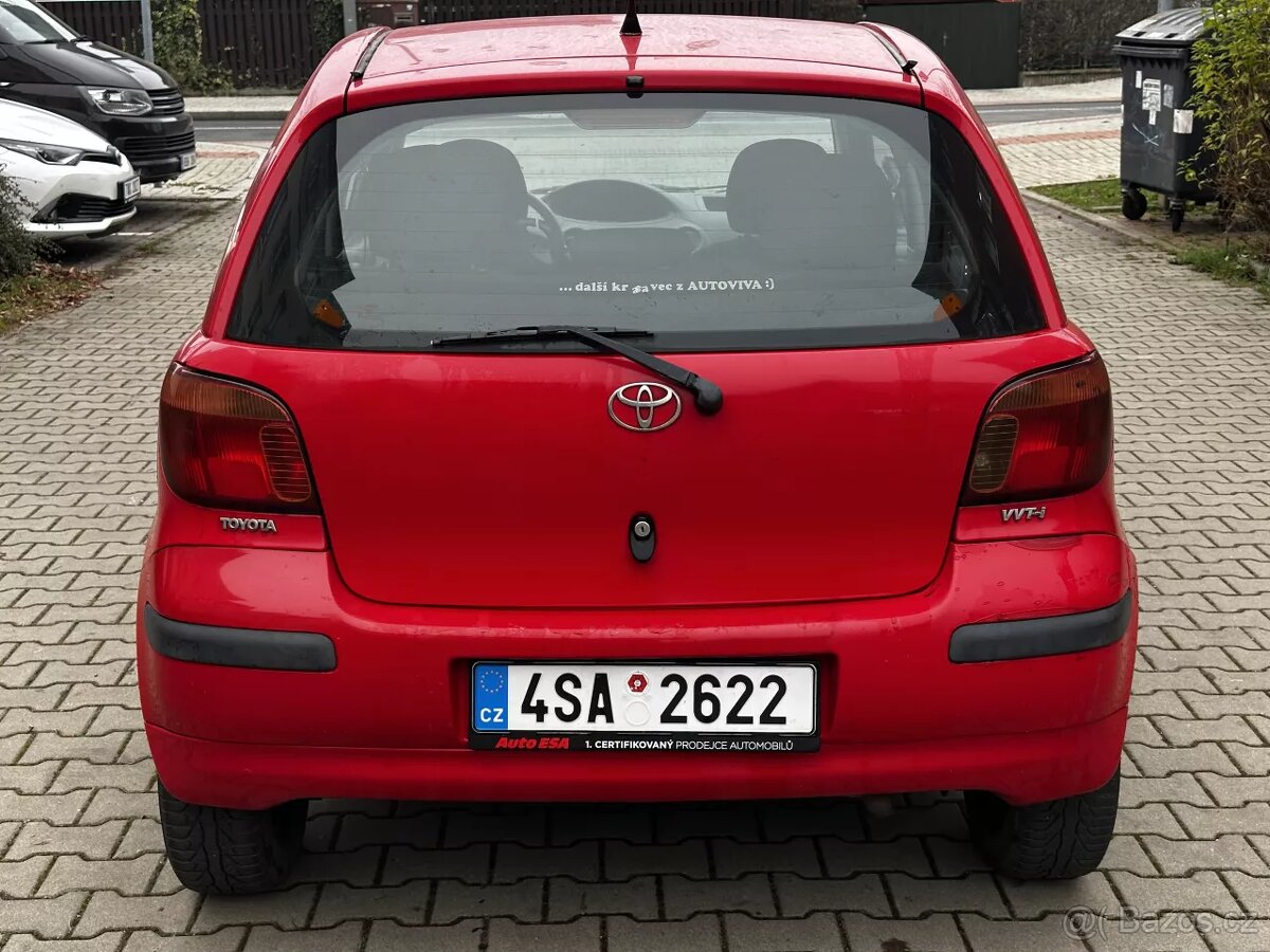 Toyota Yaris 1.0 VVT-i Klima Nová STK 5 dveří Rok 2005 - 6