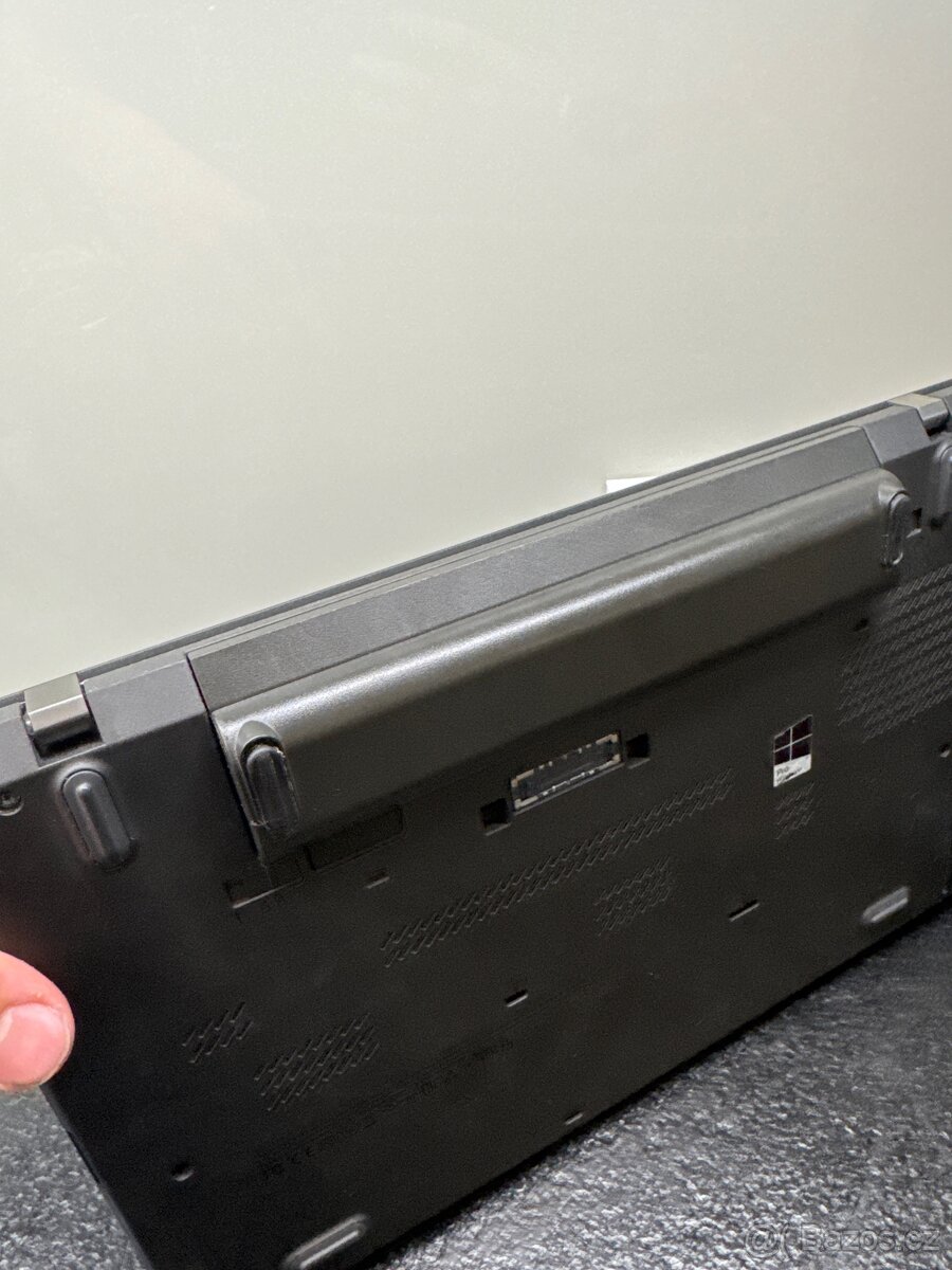 Lenovo ThinkPad T460 - 6