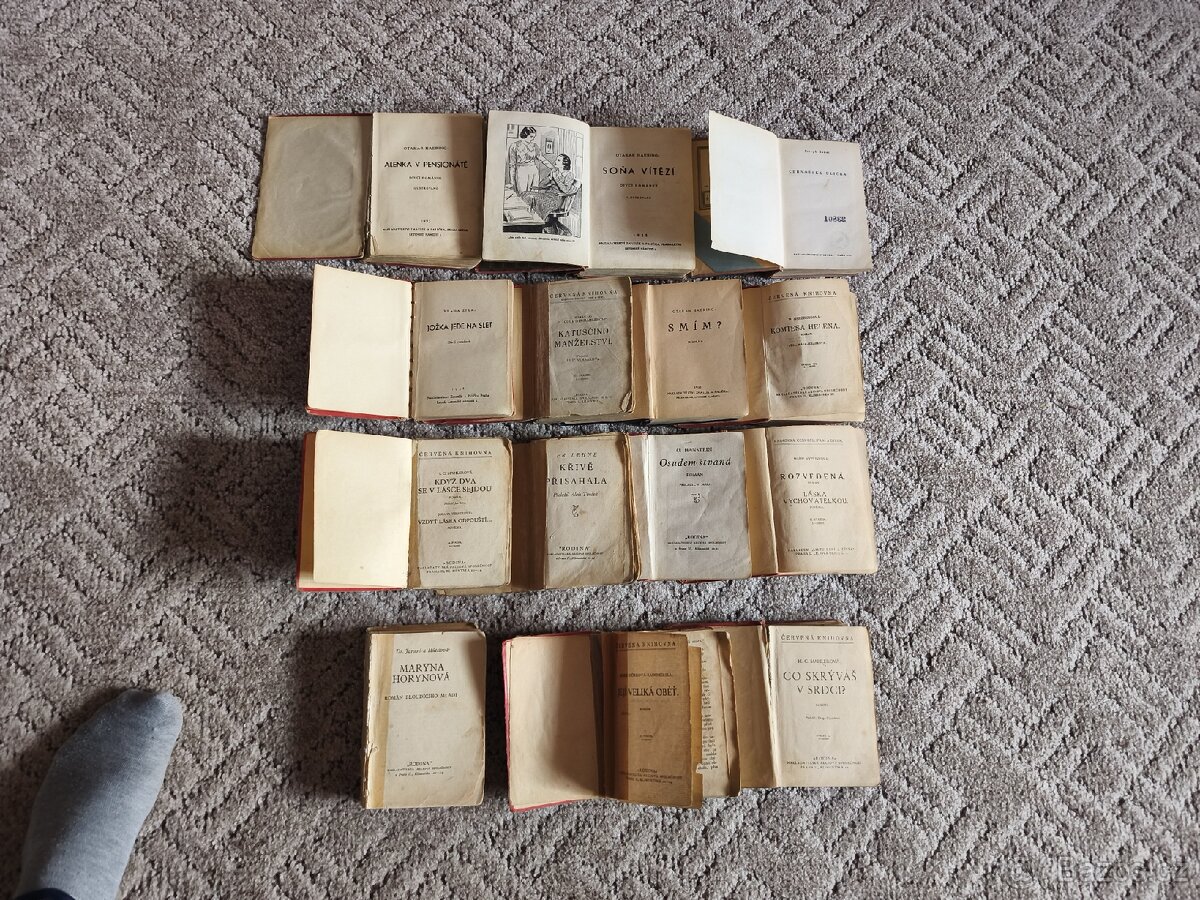 Červená knihovna - 6