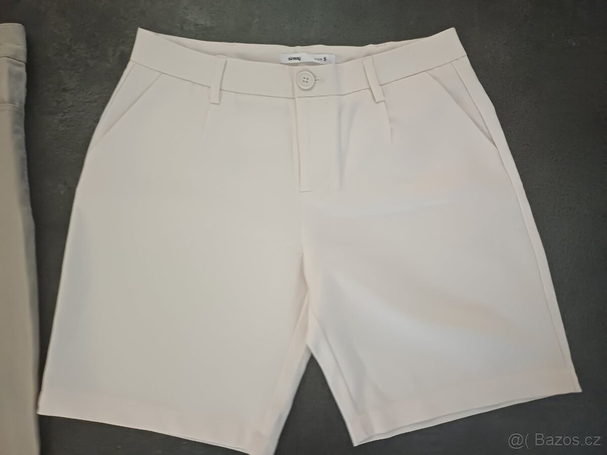 8 ks módních doplňků - 6