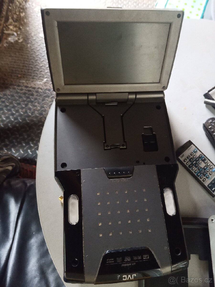 špičková audio-video JVC EXAD KD-NX5000 + KV-MRD900 - 6