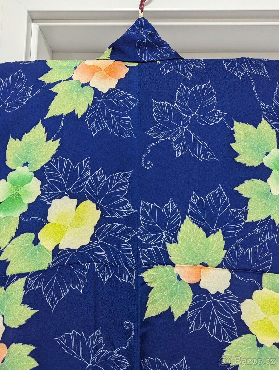 Modré dámské kimono s květinami - 6