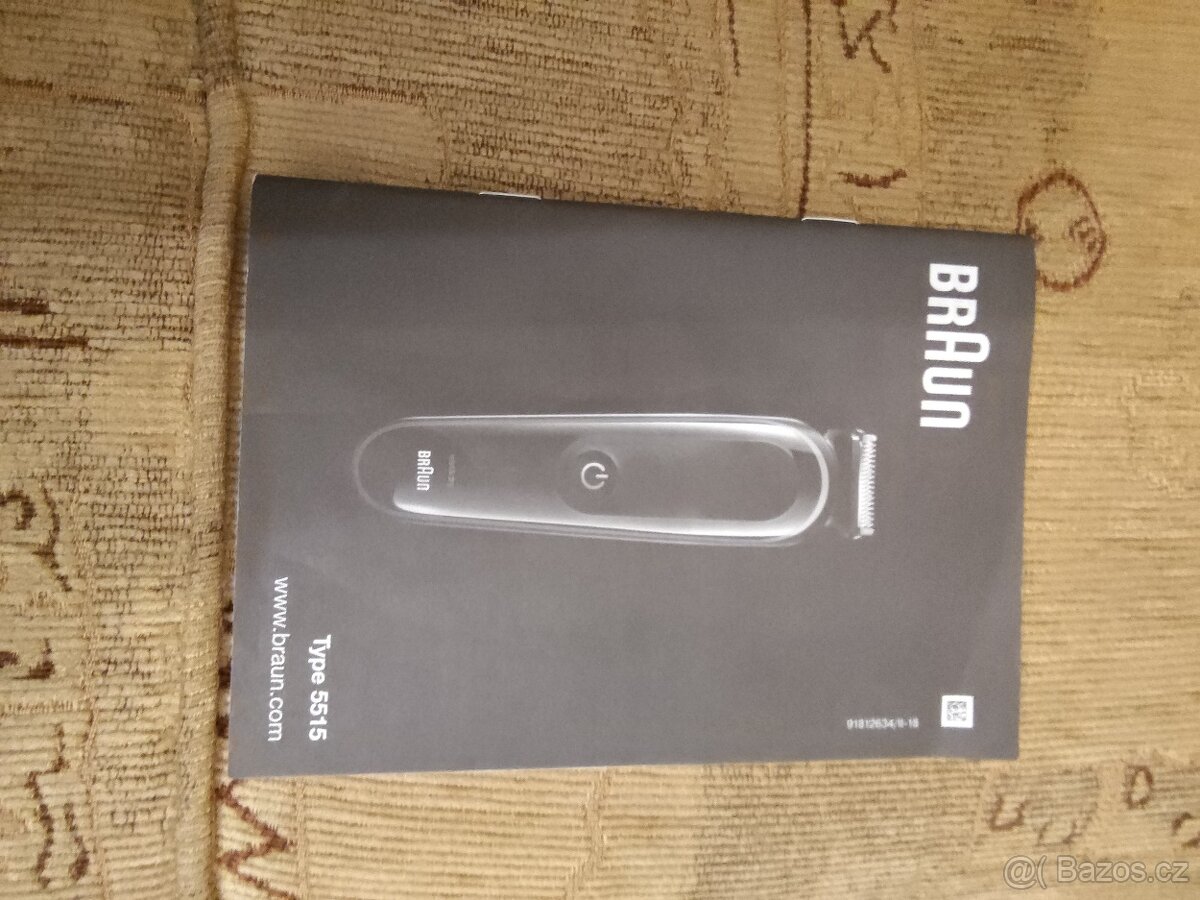 Elektrický holicí strojek Braun - 6