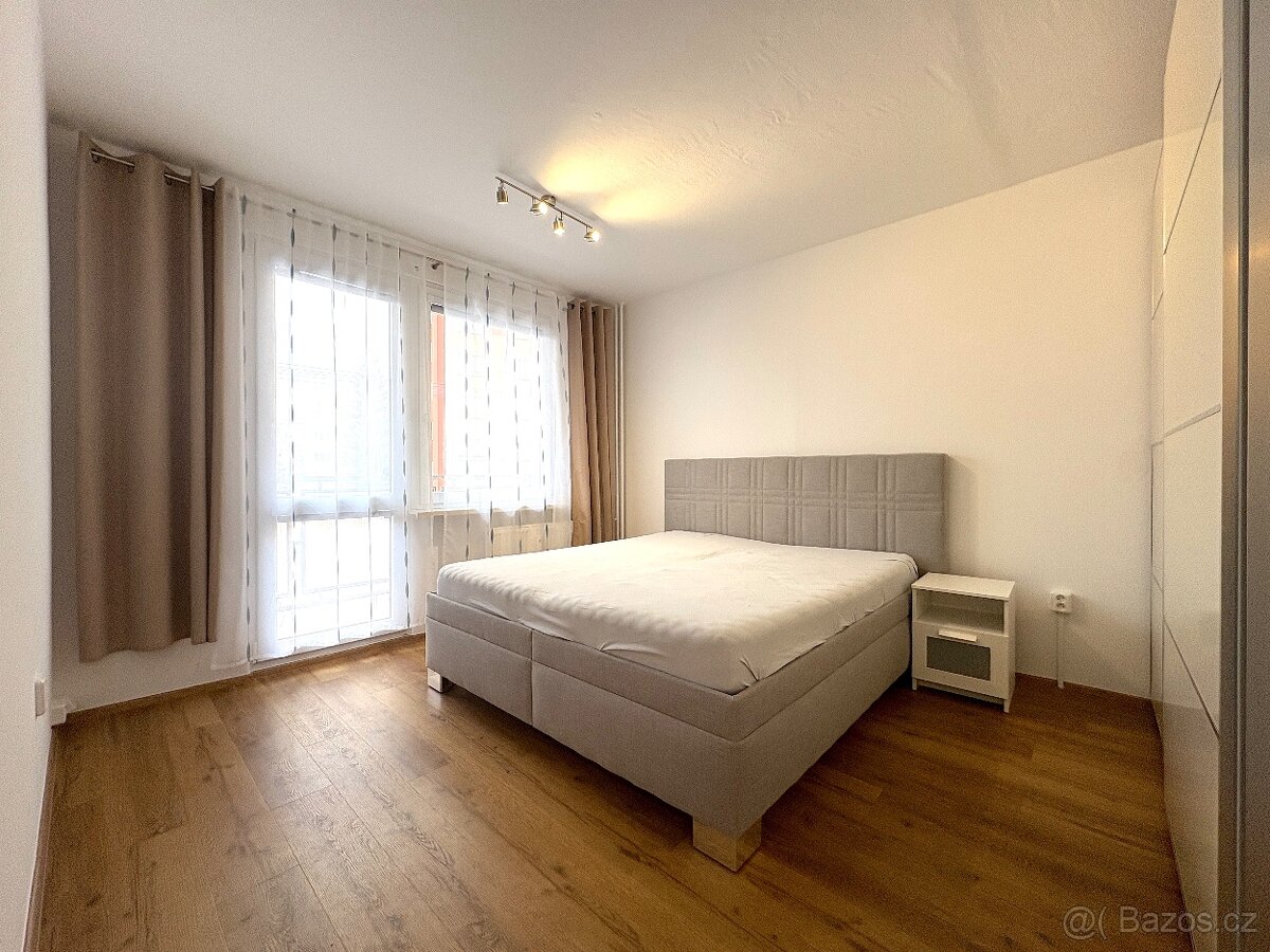 Pronájem bytu 3+1 70 m², Náchod - 6