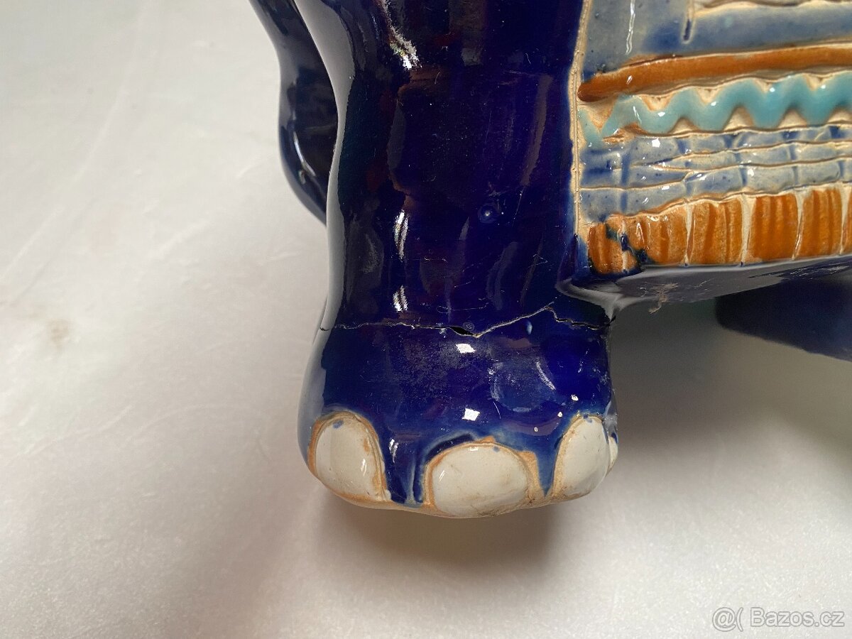 Porcelánový dekorativní slon - 6
