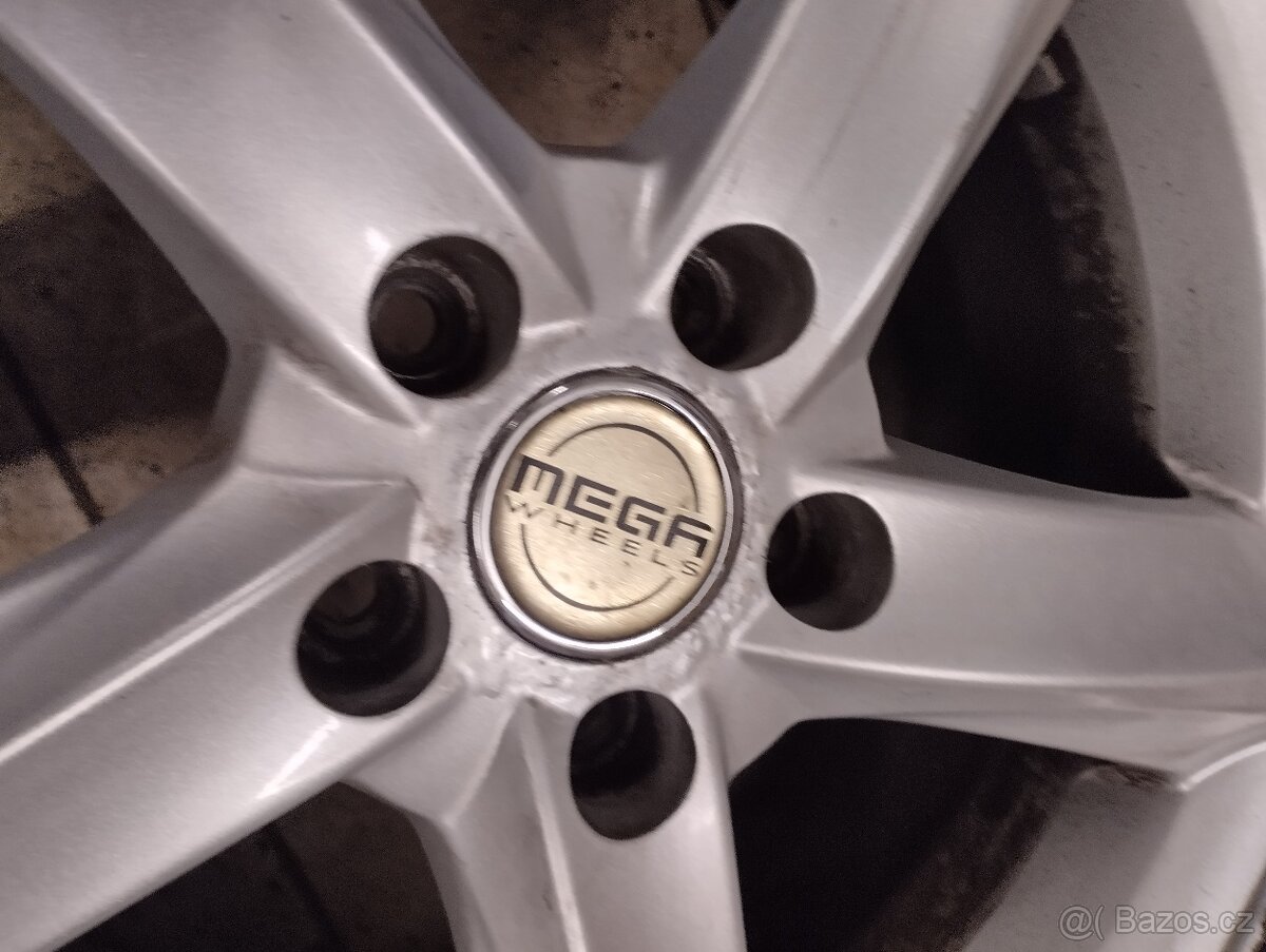Zimní kola BMW X1,X2 17" - 6