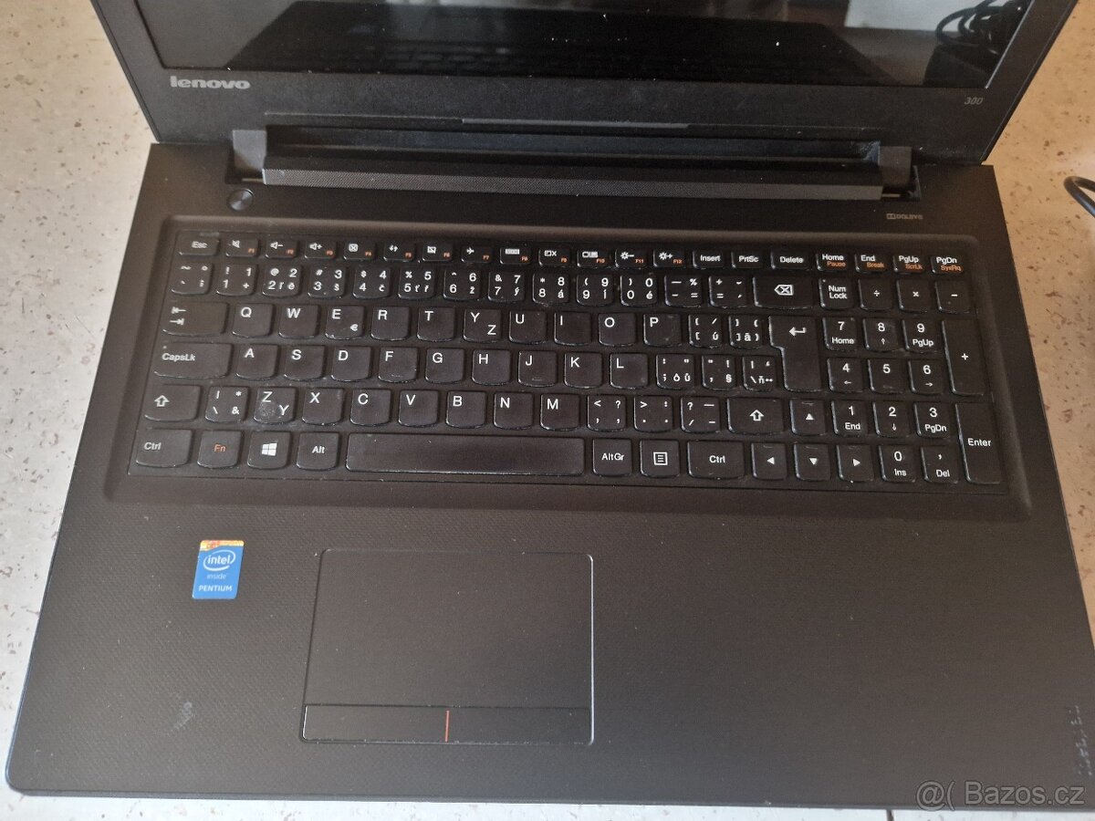 Lenovo Ideapad 300-15lbr - 6