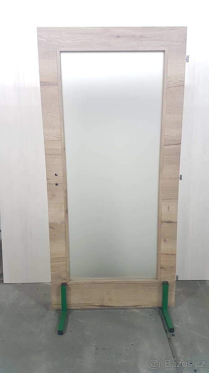 Dveře prosklené 90 - 6