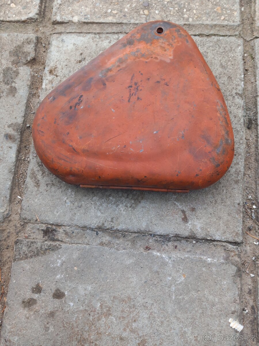 Kastlik na nařadi Jawa Perak 1500kc - 6