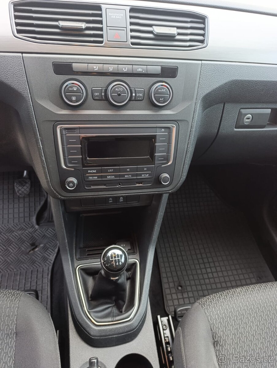 VW CADDY,1.maj,2019,ČR,serv.k,2.0TDi,110kW,DPH,záruka,nehava - 6