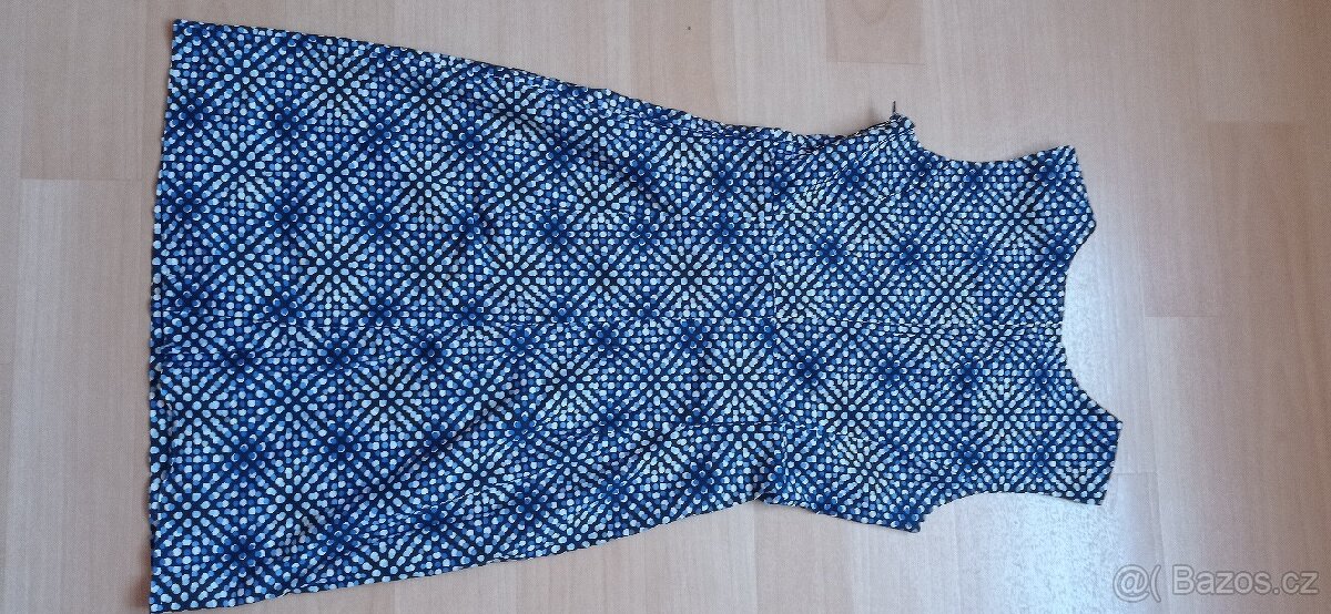 Dívčí - dámské šaty vel. 34 - 6